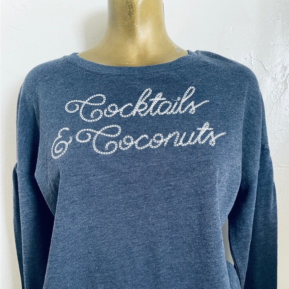 NWT Zoe + Liv COCKTAILS & COCONUTS Sweatshirt XL - Picture 13 of 16